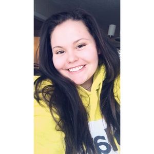 Meet your Posher, Kalee